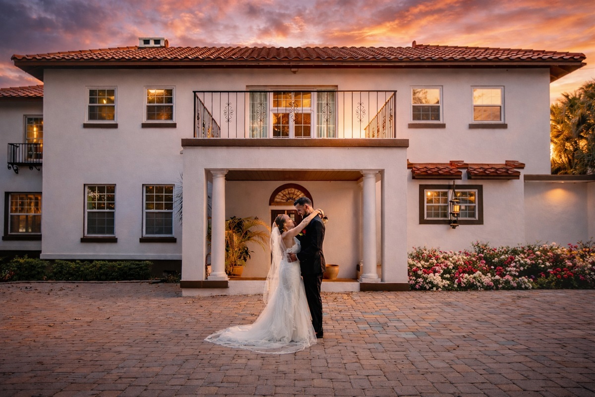 Celebrate your wedding in front of this historic estate with sunset views and timeless elegance.