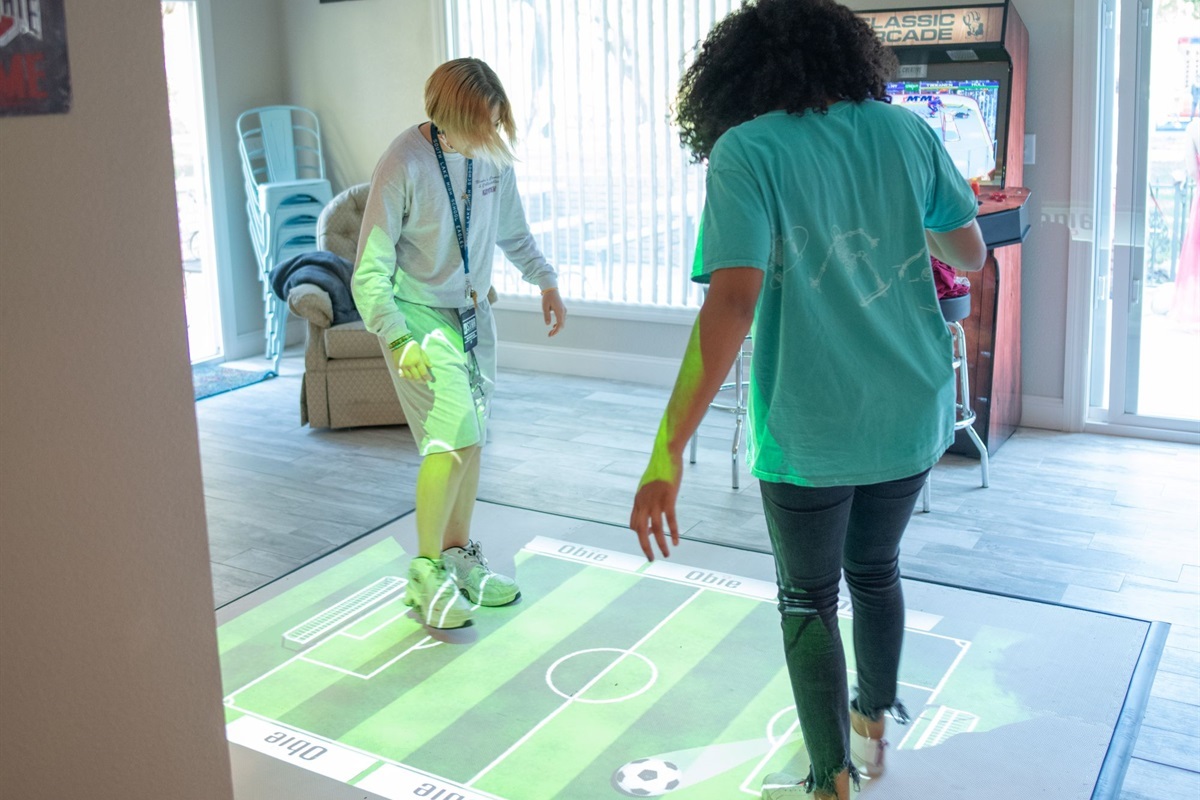 "Absolutely a fabulous place to stay. I had several teenagers whom had plenty to do. Many games and electronics to keep them busy in every room. Pool was incredible! Lake access for boating on a beautiful and tranquil Lake Louisa!" &mdash; Regina, 2025