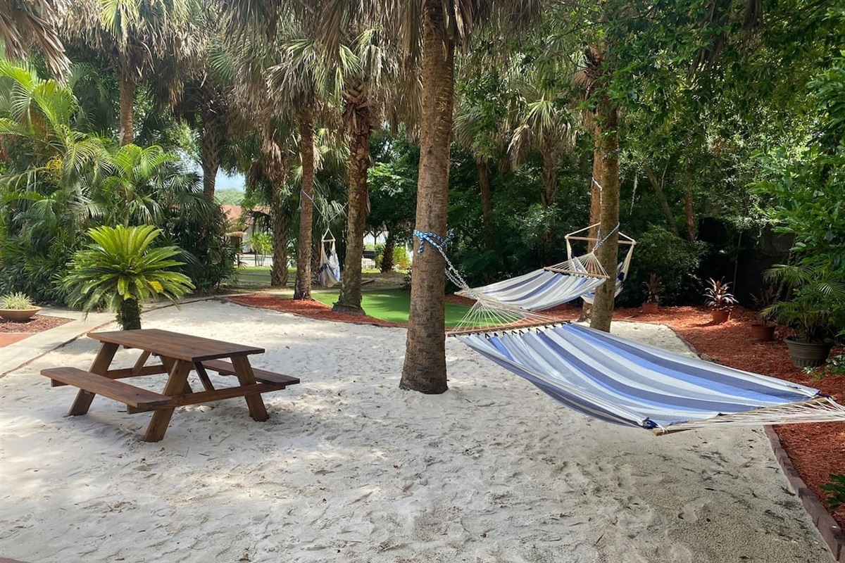 Kick back in our cozy hammocks and let the breeze do the rest&mdash;perfect for morning coffee, afternoon naps, or lazy sunset views.