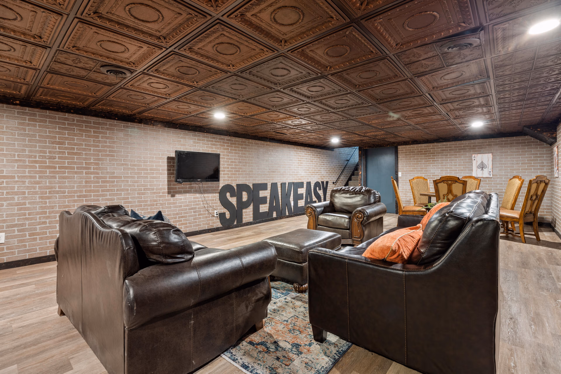 Speakeasy Lounge at Medina Mansion — Orlando vacation rental
