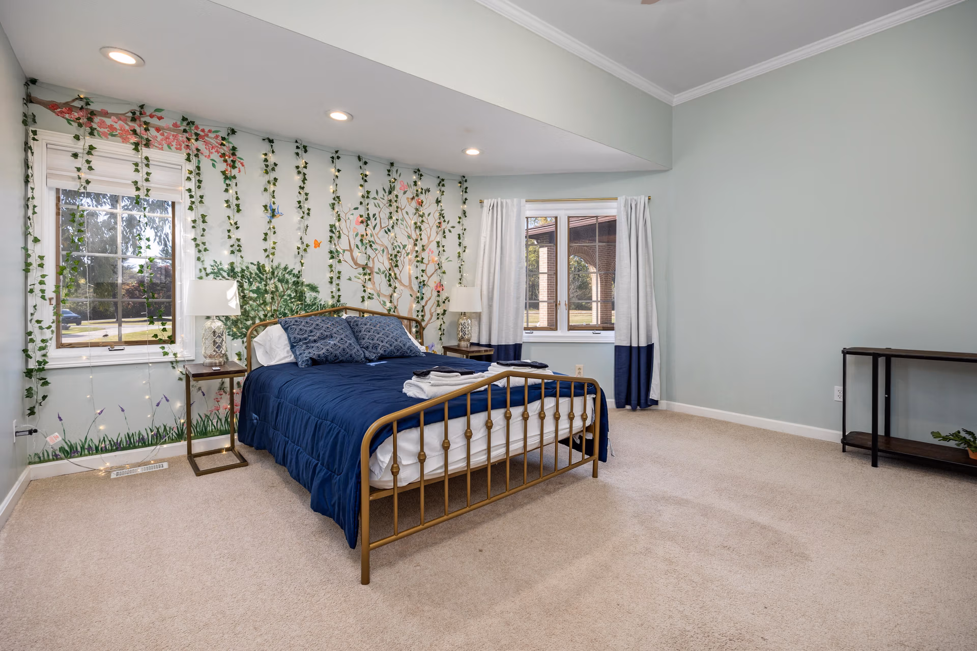 Guest Room 2 at Medina Mansion — Orlando vacation rental