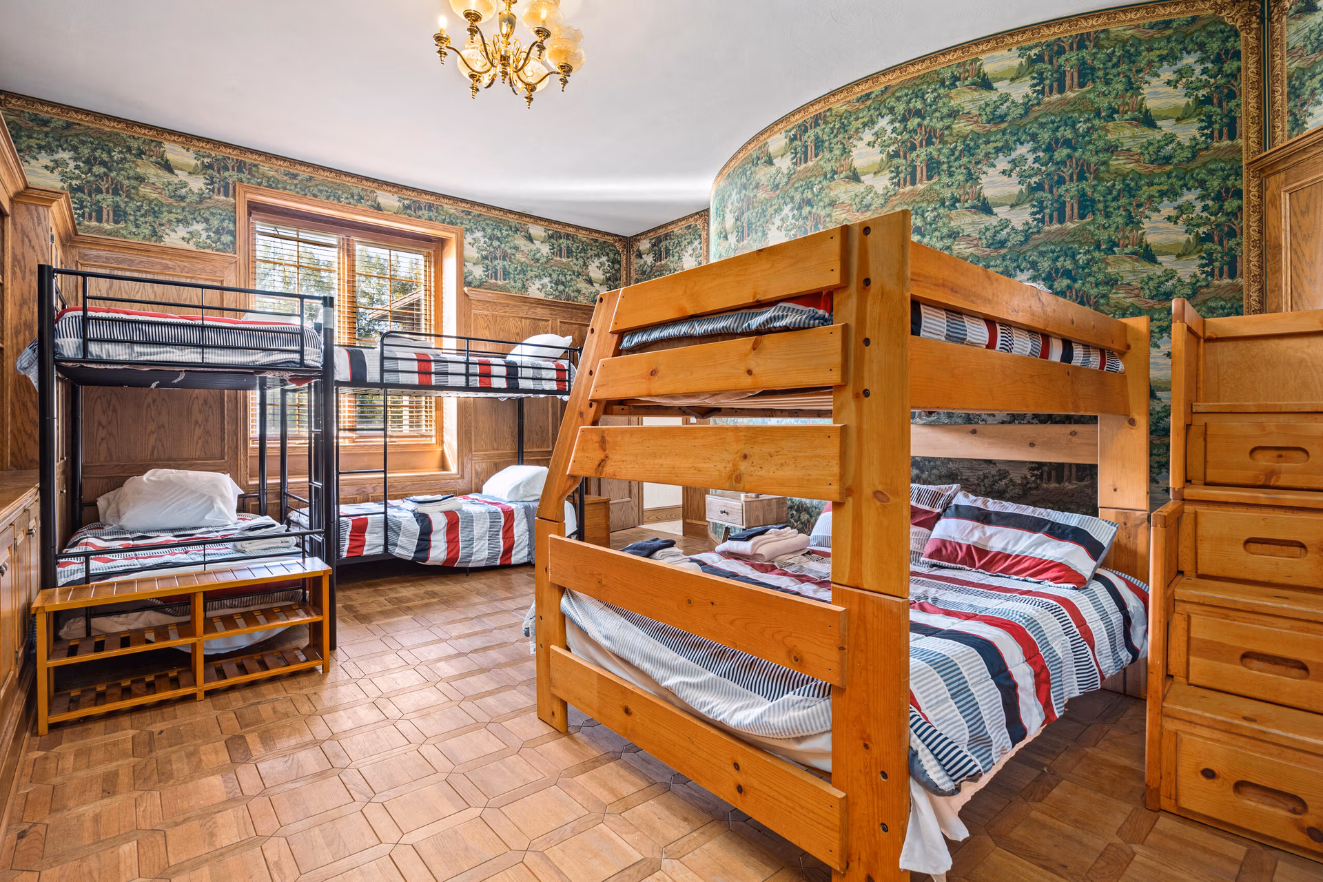Guest Room 4 at Medina Mansion — Orlando vacation rental