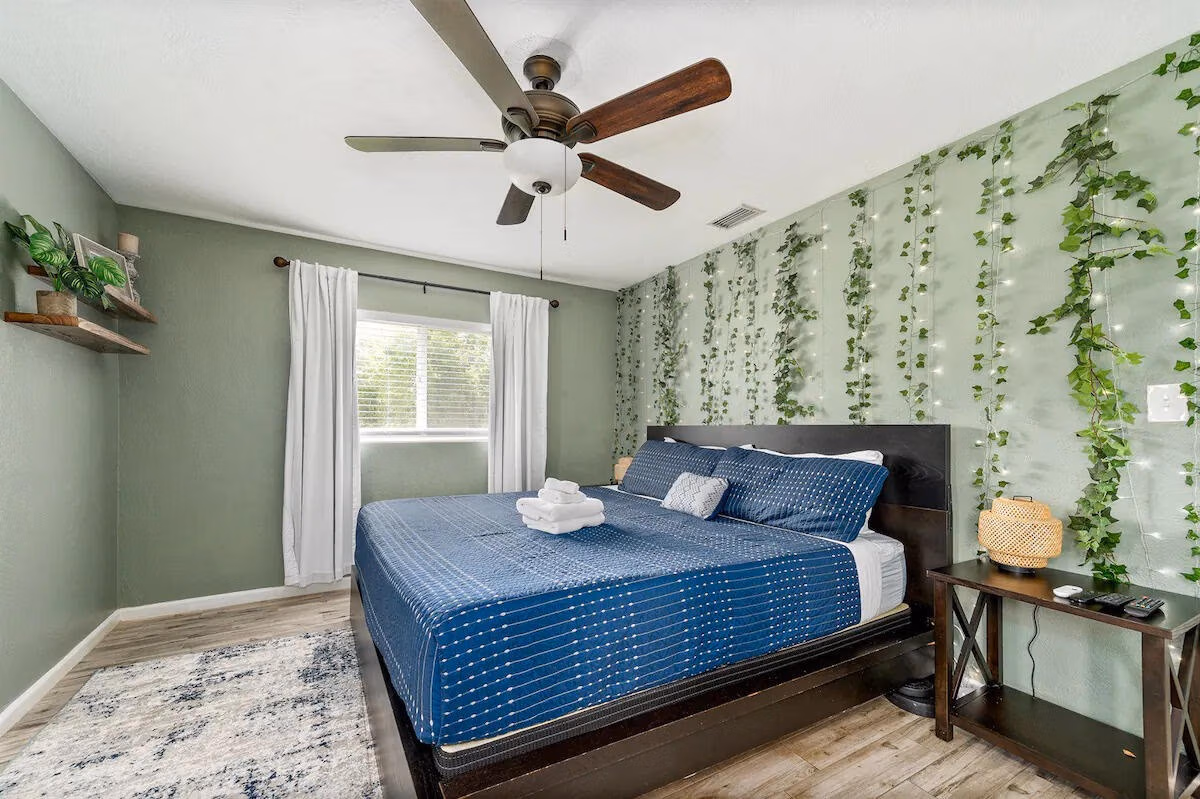 Downstairs Tropical Master Bedroom at Jessamine Dream — Orlando vacation rental