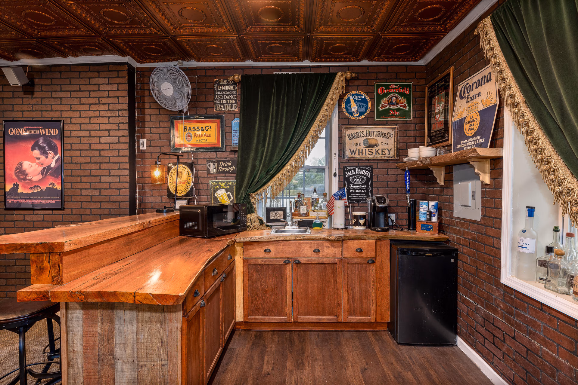 Speakeasy at Lake Lucy Estate — Orlando vacation rental