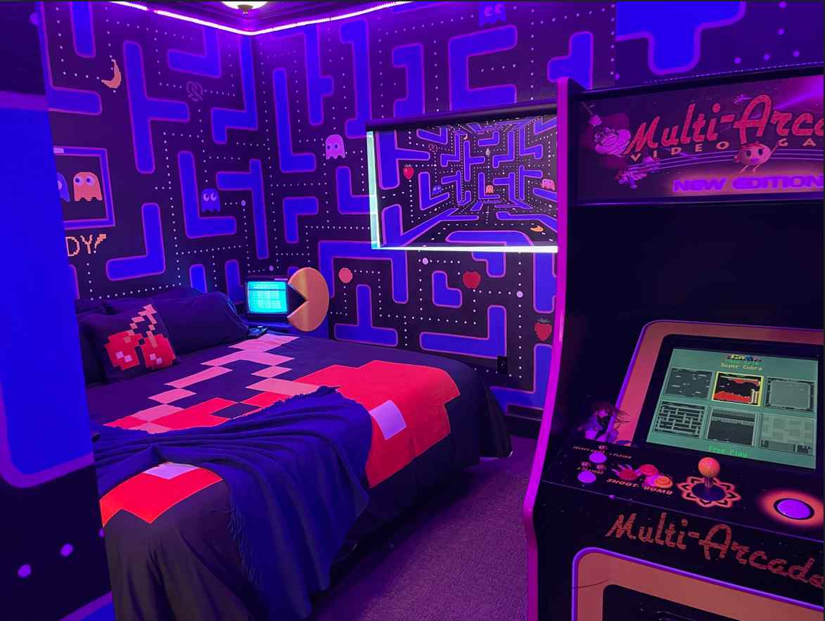 Ms. Pac-Man Bedroom (80s Video Game Room) at Great Escape Parkside — Orlando vacation rental