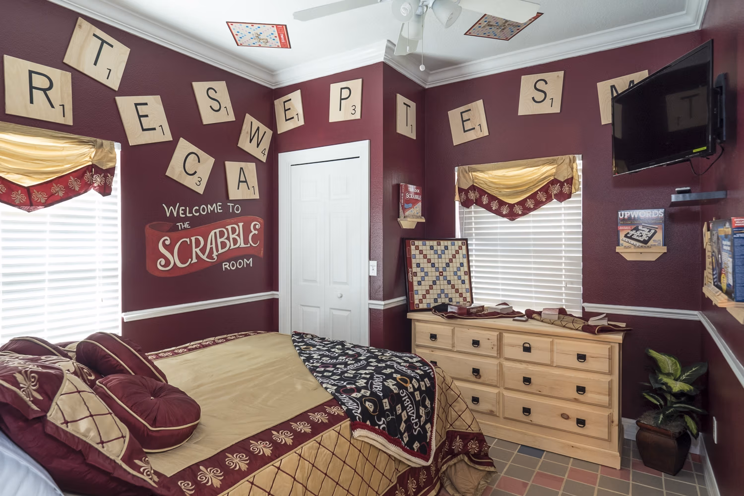 Scrabble Bedroom at Great Escape Lakeside — Orlando vacation rental